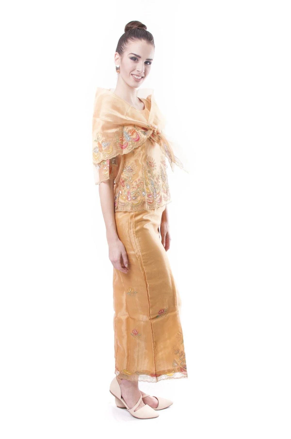 WS02 - Baro't Saya with Alampay Gold - Filipiniana - Image 2