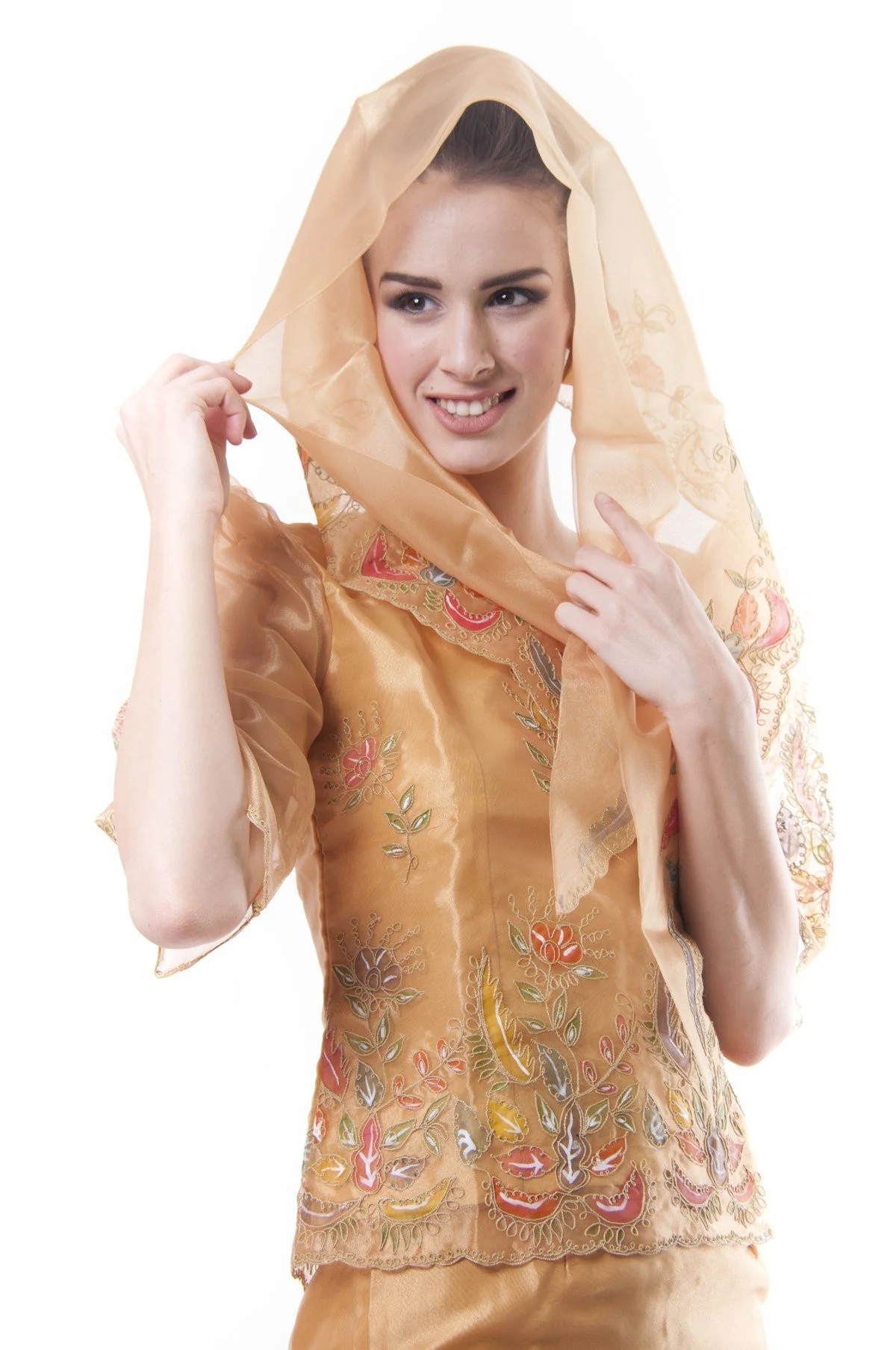 WS02 - Baro't Saya with Alampay Gold - Filipiniana - Image 4