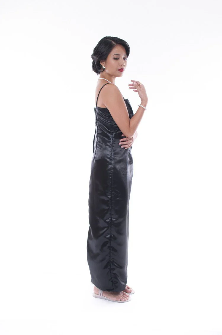 WD19 - Satin Fitting Gown Black - Image 5